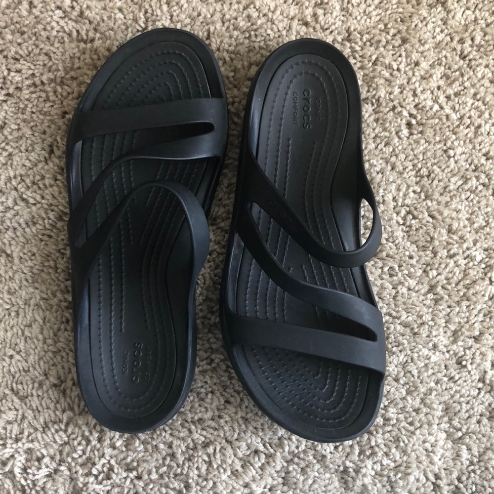 Crocs work shoes size 8
